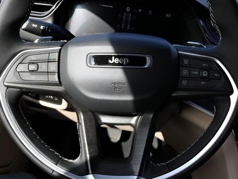 New 2026 Jeep Grand Cherokee Limited image 20