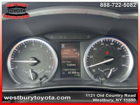 Certified 2017 Toyota Highlander XLE image 28