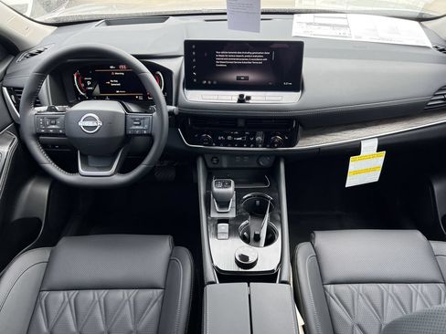 New 2026 Nissan Rogue Platinum w/ Platinum Premium Package AWD/4WD image 8
