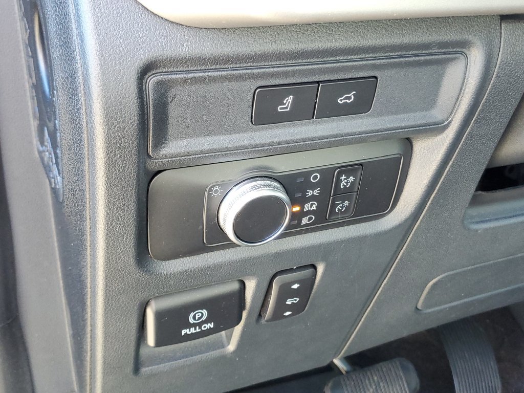 Used 2022 Ford Expedition XLT AWD/4WD image 16