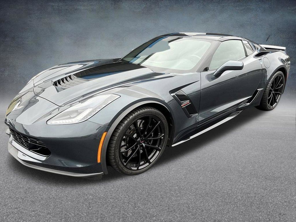 Used 2019 Chevrolet Corvette Grand Sport RWD image 3