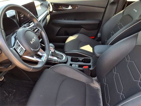 Certified 2024 Kia Forte GT-Line image 16