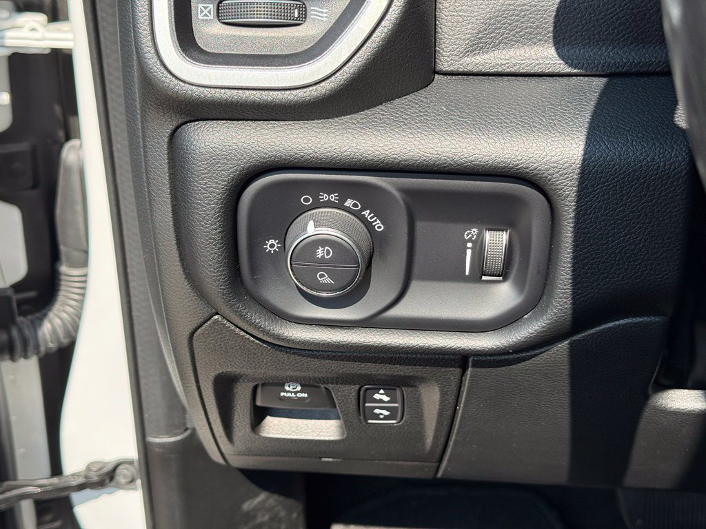 Used 2022 RAM 1500 Big Horn AWD/4WD image 19
