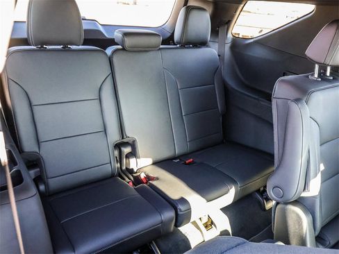 Used 2026 Chevrolet Traverse LT w/ Enhanced Driving Package image 26