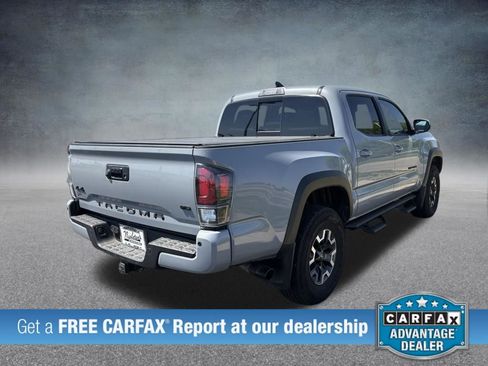 Used 2019 Toyota Tacoma TRD Off-Road AWD/4WD image 6