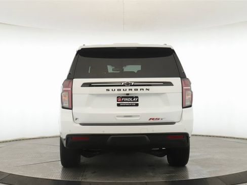 Used 2024 Chevrolet Suburban RST image 11