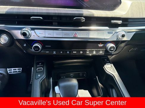 Used 2023 Kia Telluride SX Prestige AWD/4WD image 18