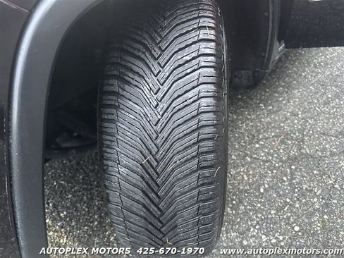 Used 2018 Jeep Grand Cherokee Limited image 22