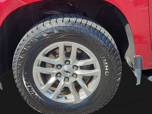 Used 2019 Chevrolet Silverado 1500 RST AWD/4WD image 9