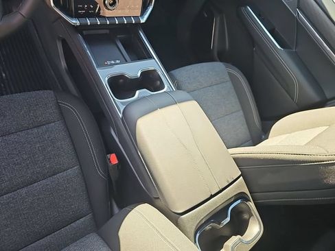 New 2026 GMC Acadia Elevation w/ LPO, Floor Liner Package AWD/4WD image 24