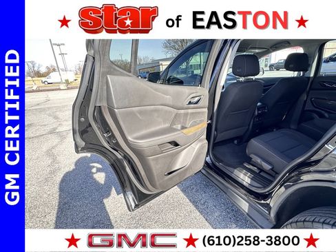 Certified 2023 GMC Acadia SLE w/ Driver Convenience Package image 28