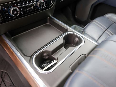 Certified 2024 Chevrolet Silverado 3500 High Country w/ High Country Premium Package image 23