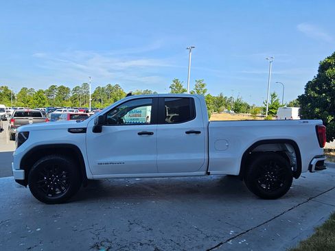 Used 2025 GMC Sierra 1500 Pro w/ Graphite Edition AWD/4WD image 4