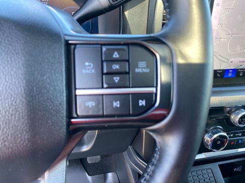 Used 2025 Ford F250 Platinum image 44