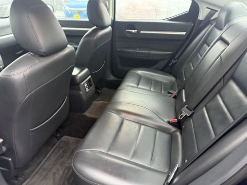 Used 2010 Dodge Charger Rallye image 10