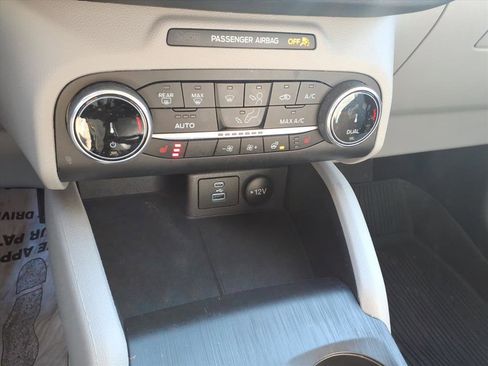 Used 2023 Ford Escape Active image 22