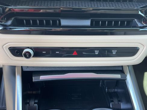 New 2026 BMW 330i Sedan w/ Premium Package image 6