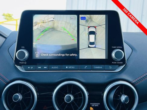 Used 2024 Nissan Sentra SR w/ SR Premium Package image 11