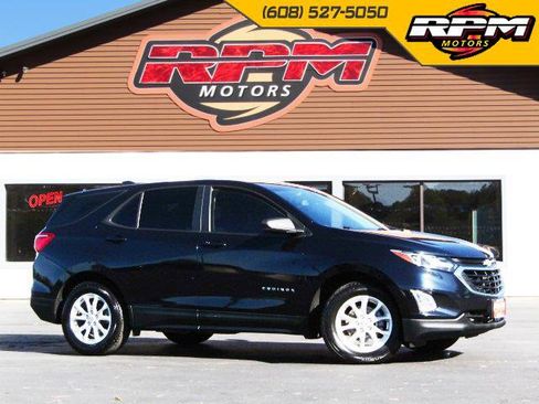 Used 2021 Chevrolet Equinox LS image 1