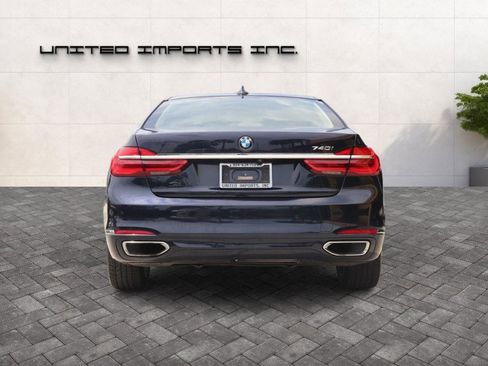 Used 2017 BMW 740i RWD image 4