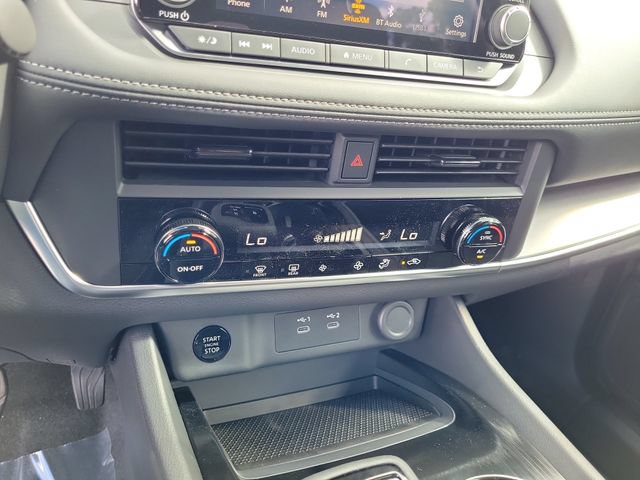 New 2026 Nissan Rogue SV AWD/4WD image 30