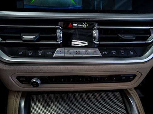 Used 2022 BMW 430i xDrive Convertible w/ M Sport Package image 50