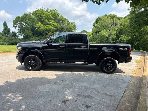 Used 2020 RAM 2500 Laramie AWD/4WD image 4