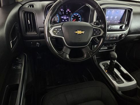 Used 2022 Chevrolet Colorado LT w/ Fleet Safety Package RWD image 4