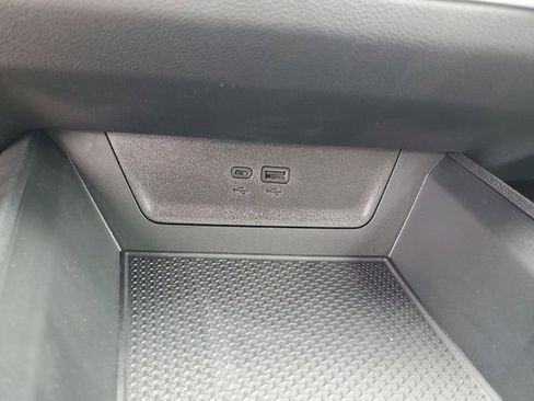 New 2026 Chevrolet Equinox LT w/ Convenience Package II image 26