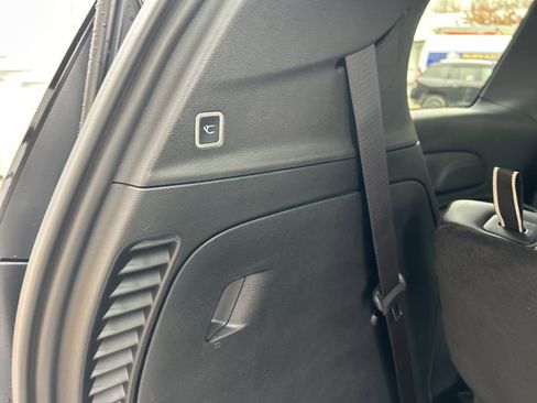 New 2026 Chrysler Voyager LX image 36