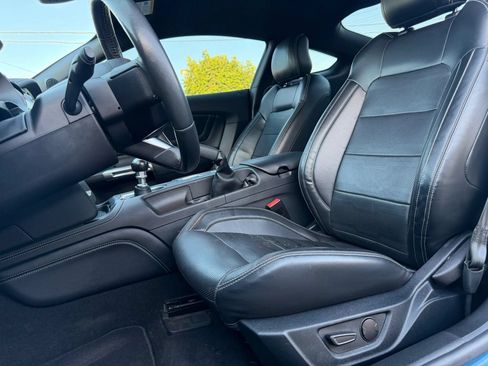 Used 2021 Ford Mustang GT Premium w/ Equipment Group 401A RWD image 10