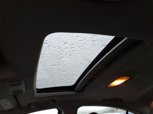 Used 2014 Chevrolet Cruze LT w/ Sun, Sound and Sport Package image 2