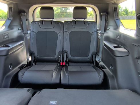 New 2026 Jeep Grand Cherokee L 2WD image 44