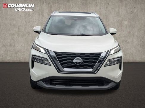 Certified 2023 Nissan Rogue SV w/ SV Premium B Package AWD/4WD image 2
