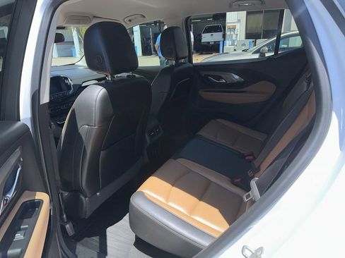 Used 2018 GMC Terrain SLT w/ Infotainment Package II FWD image 6