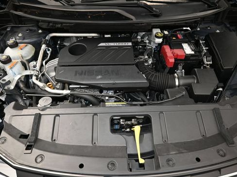 Used 2025 Nissan Rogue SV FWD image 27