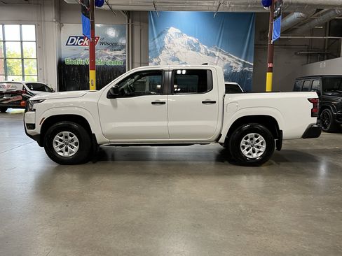 Used 2025 Nissan Frontier S w/ S Utility Package AWD/4WD image 2
