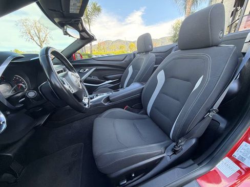 Used 2020 Chevrolet Camaro LT RWD image 22