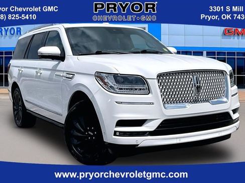 Used 2021 Lincoln Navigator Reserve AWD/4WD image 1