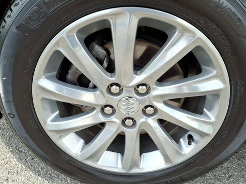 Used 2020 Buick Envision Essence FWD image 10