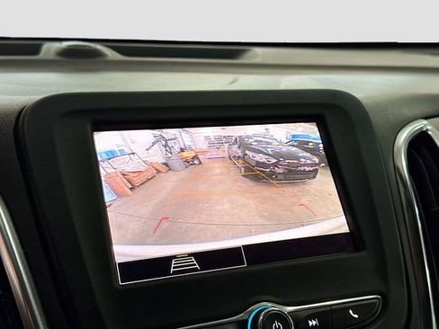 Used 2022 Chevrolet Equinox LT image 14