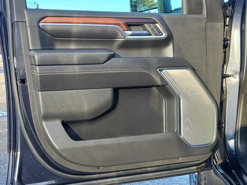 Certified 2024 GMC Sierra 2500 Denali w/ Technology Package image 15