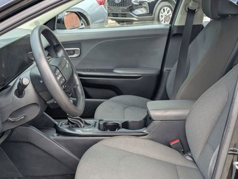 Used 2025 Kia K4 FWD image 19