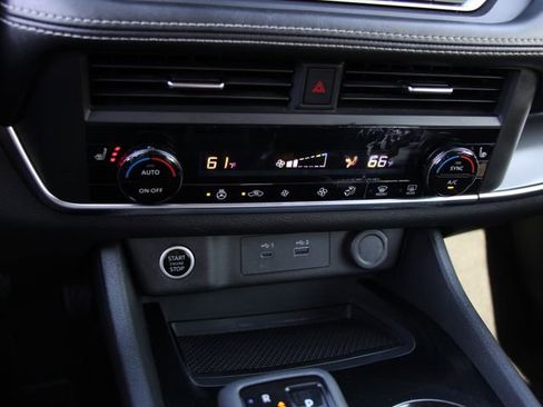 Certified 2023 Nissan Rogue SV w/ SV Premium B Package FWD image 25