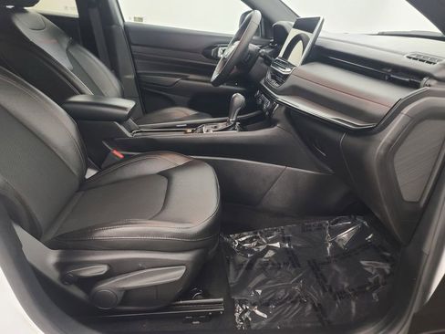 Used 2024 Jeep Compass Trailhawk image 15