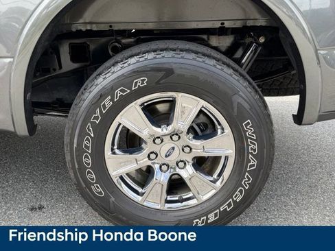 Used 2017 Ford F150 Lariat AWD/4WD image 10