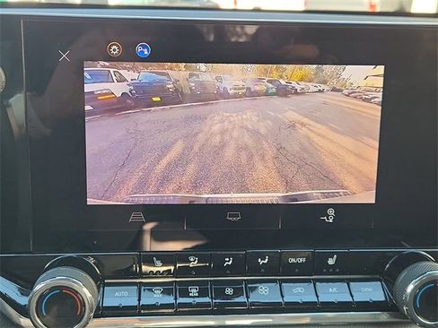 Used 2023 Chevrolet Colorado LT w/ LT Convenience Package II image 14