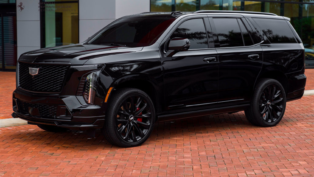 Used 2026 Cadillac Escalade V w/ LPO, ONYX Package AWD/4WD image 1