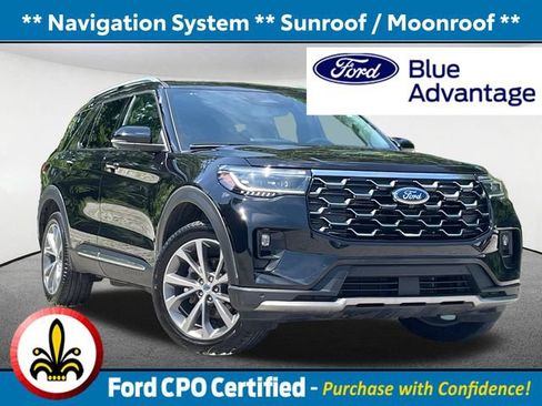 Certified 2025 Ford Explorer Platinum w/ Ultimate Package AWD/4WD image 1