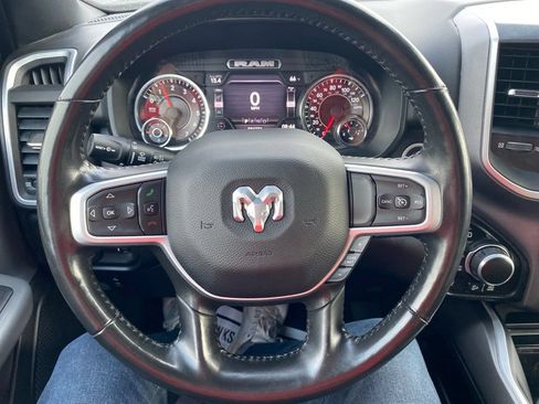 Used 2022 RAM 1500 Big Horn AWD/4WD image 16
